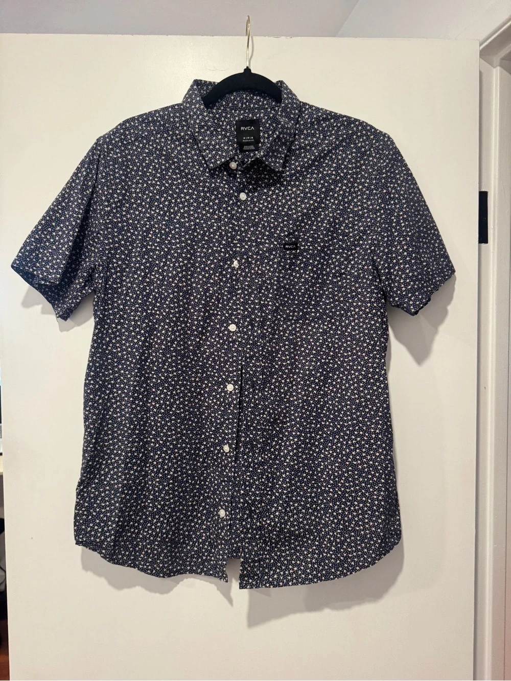 RVCA Navy Abstract Print Short Sleeve Button-Up Shirt | Regular Fit | Size Mediu